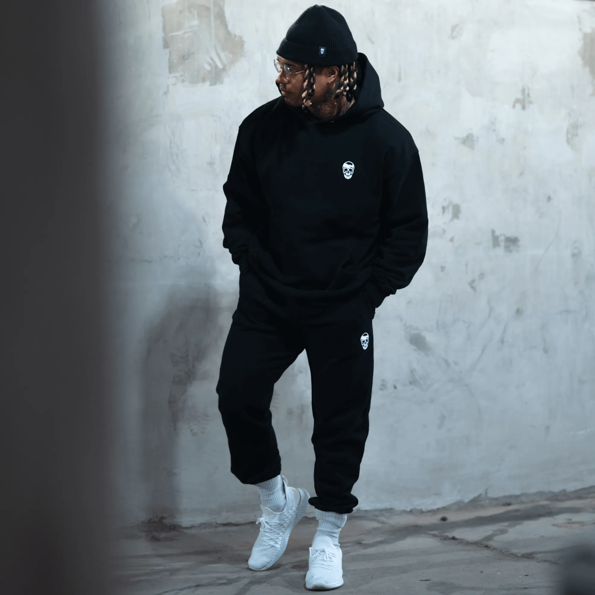 Heavyweight Core Skull Hoodie - Black/White