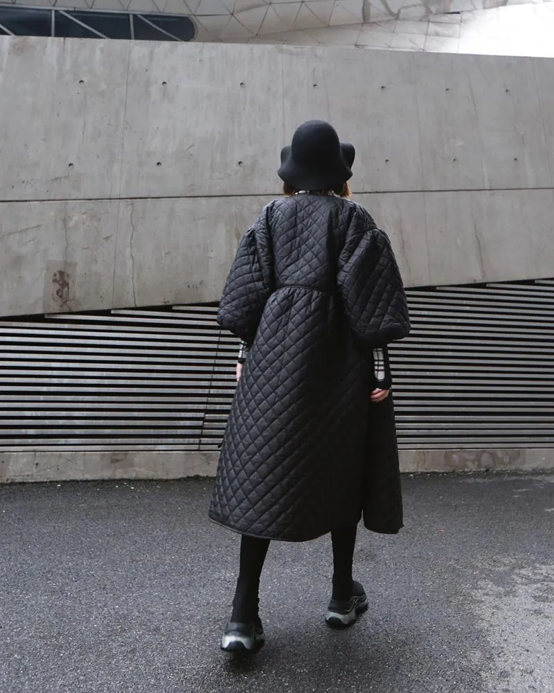 Sayaka Quilted Lantern Sleeve Coat